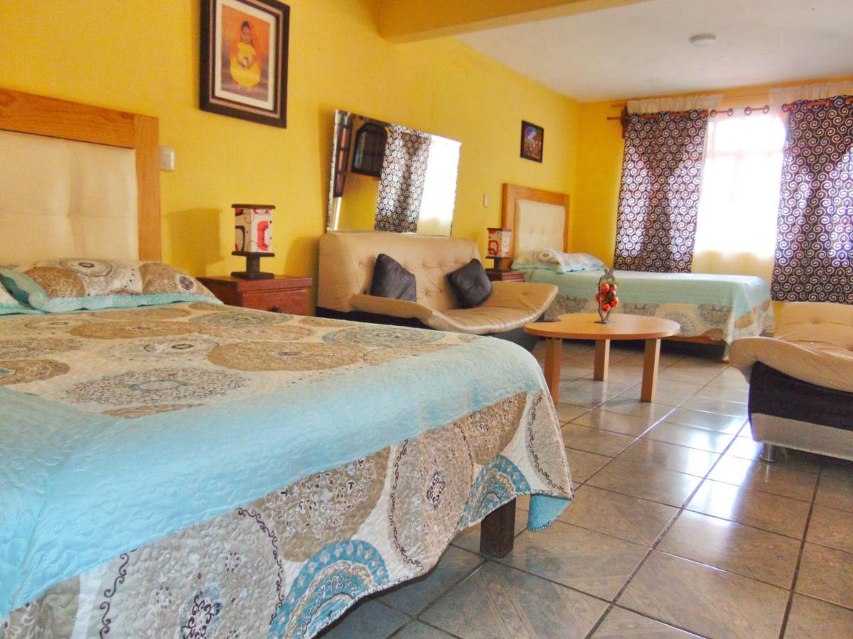 El paraíso de Zacatlán Departamento planta baja, 11 pax Exterior foto