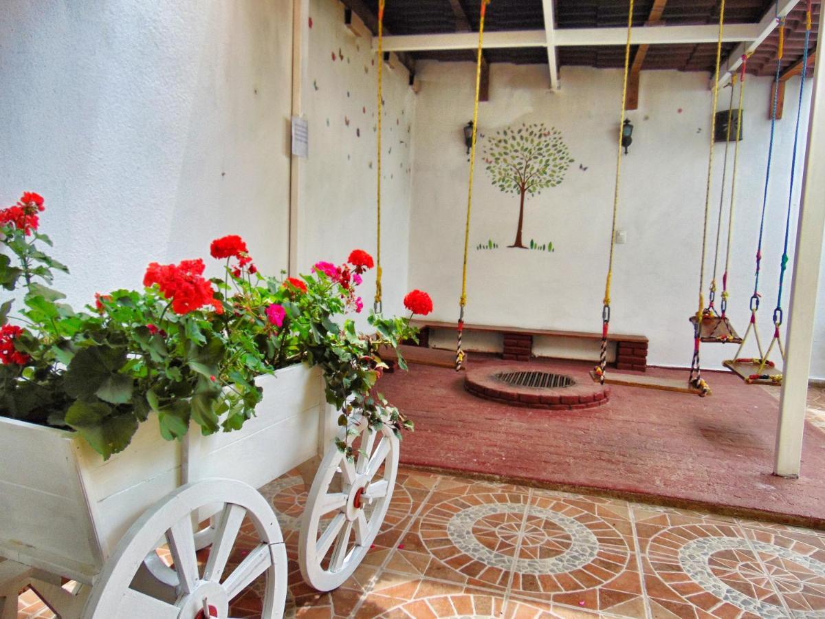 El paraíso de Zacatlán Departamento planta baja, 11 pax Exterior foto